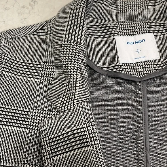 Fitted blazer - Picture 2 of 4